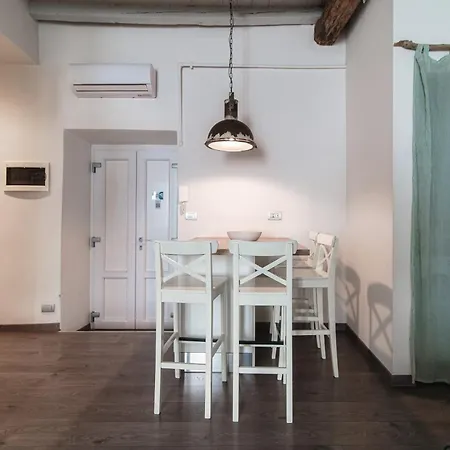 Apartment La Maison By Quokka 360 - Historic Centre Of - The Walled Como