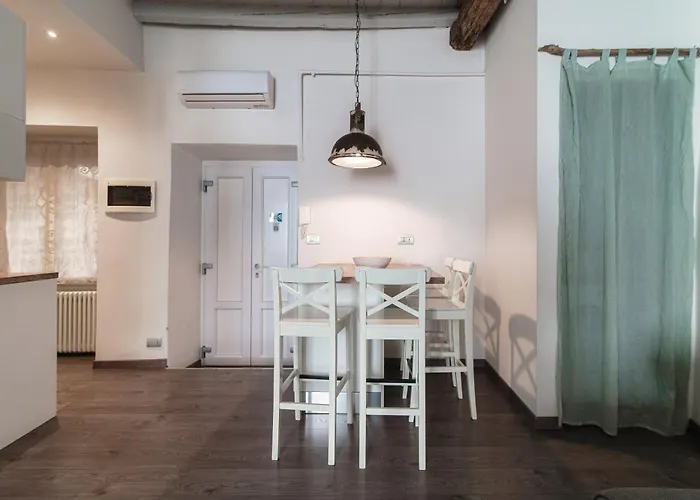 Apartment La Maison By Quokka 360 - Historic Centre Of - The Walled Como